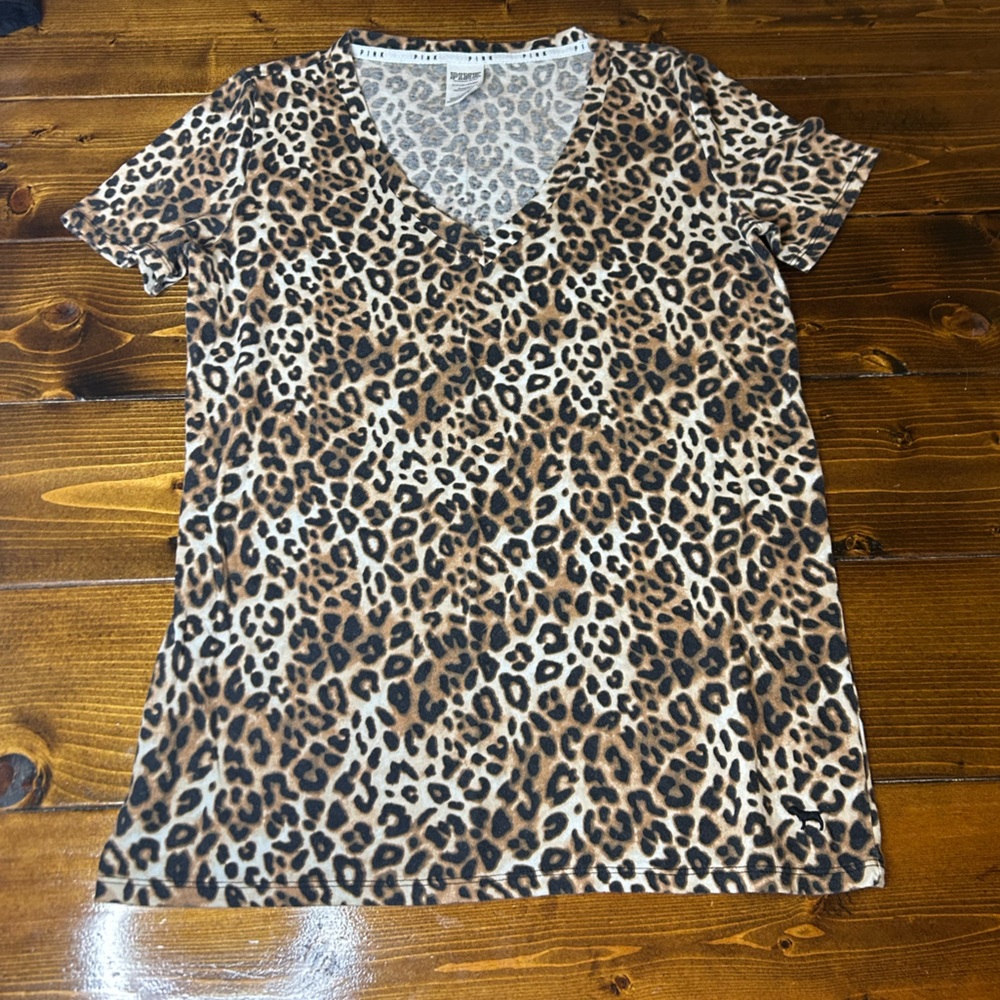 Women’s Small Victoria's Secret Pink Leopard Print Top